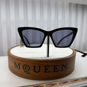 Vista e Sole - Alexander McQueen