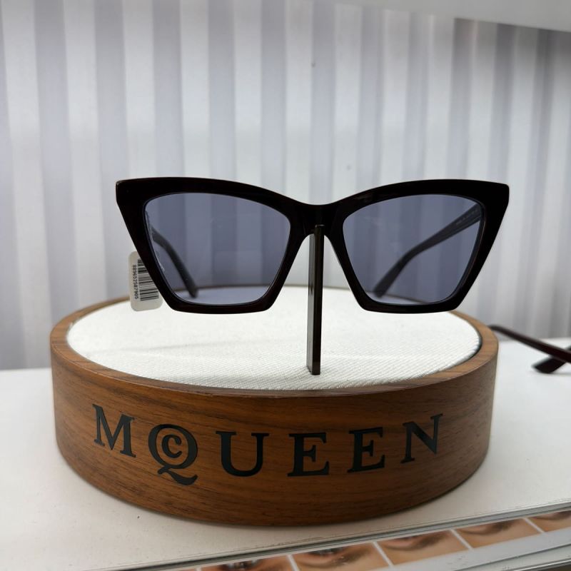 Vista e Sole – Alexander McQueen Vista e Sole – Alexander McQueen